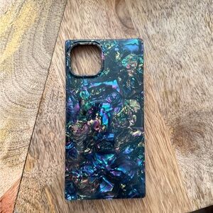 Flaunt square Alabone shell phone case for IPhone 13.